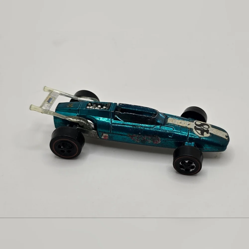 Redline Hot Wheels Indy Eagle Aqua Black Interior 1969 Hong Kong GUC